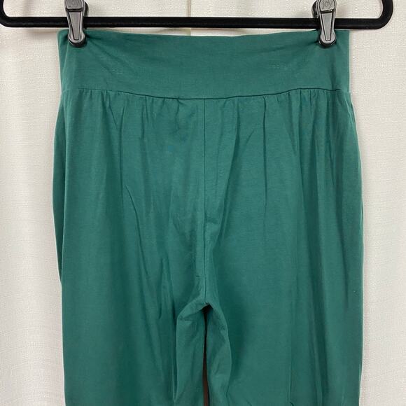 Matilda Jane Dark Green Big Ruffle Pants With Button Detail Sz.M - Picture 10 of 14